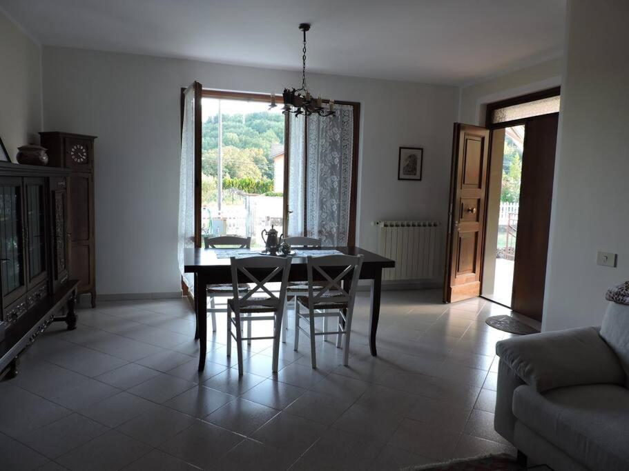 Casa Vacanze La Cicala Понтремоли Экстерьер фото